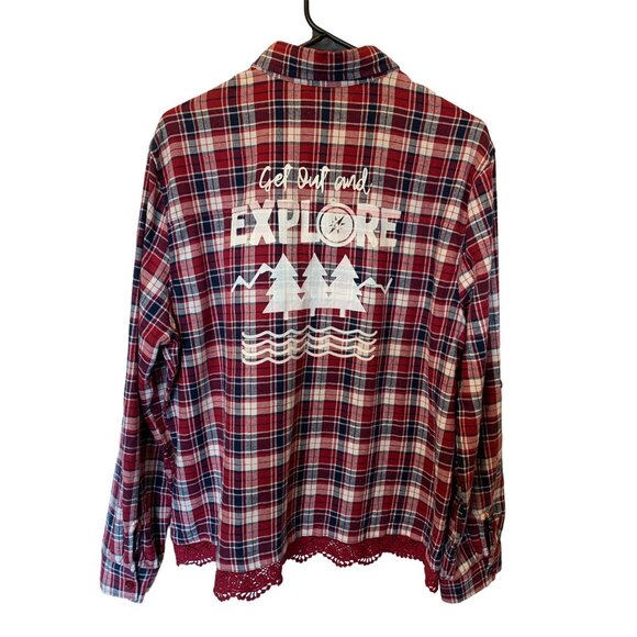 🍒 2/$20 🍒 Red Plaid with Lace Fringe and Explore Screen Print Flannel sz XL - Picture 7 of 8